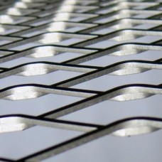 Сетка нержавеющая просечно-вытяжная TR 08Х17Н13М2 16х6х0,63х0,5 мм ТУ 1470-002-46288331-2009