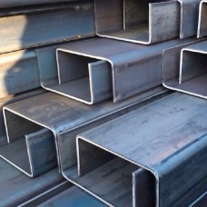 Швеллер нержавеющий гнутый равнополочный х/к 08Х13 25х30х30х2 мм ГОСТ 8278-83